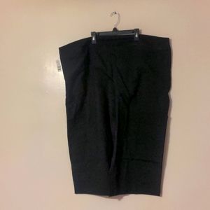 Walmart Plus core Capri size 4X(28w-30w)